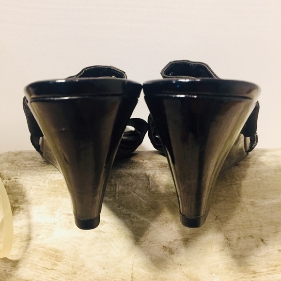 Etienne Aigner | Black Patent Leather Wedge Open Toe Heels 6 - Picture 4 of 8